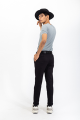 Custom fit chinos in a black cotton fabric